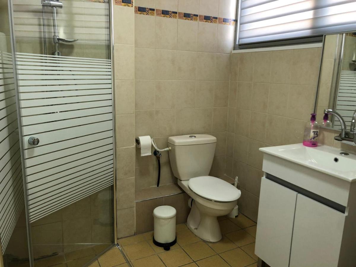 Hotel Room Service Bat Yam Exterior foto