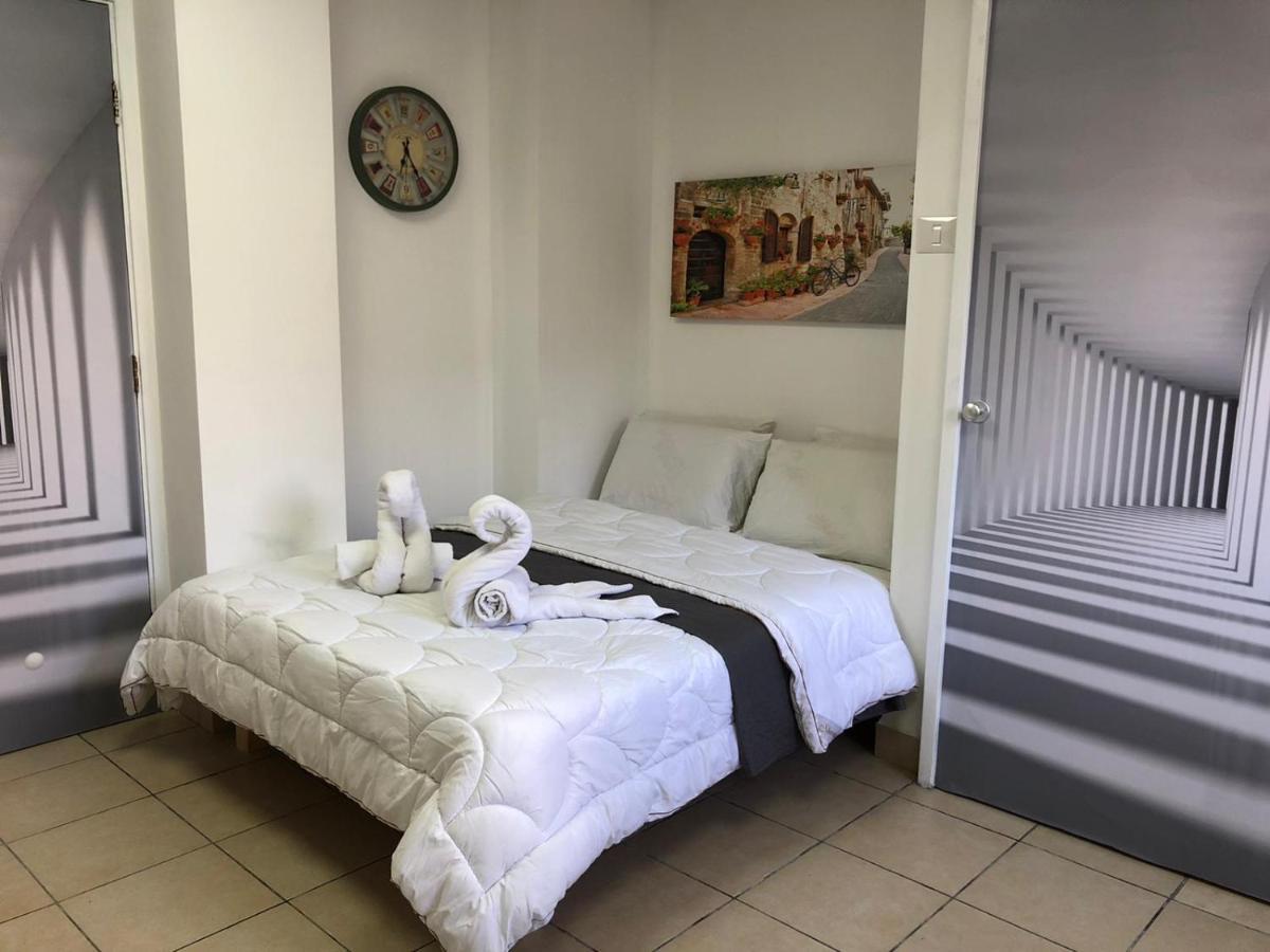 Hotel Room Service Bat Yam Exterior foto